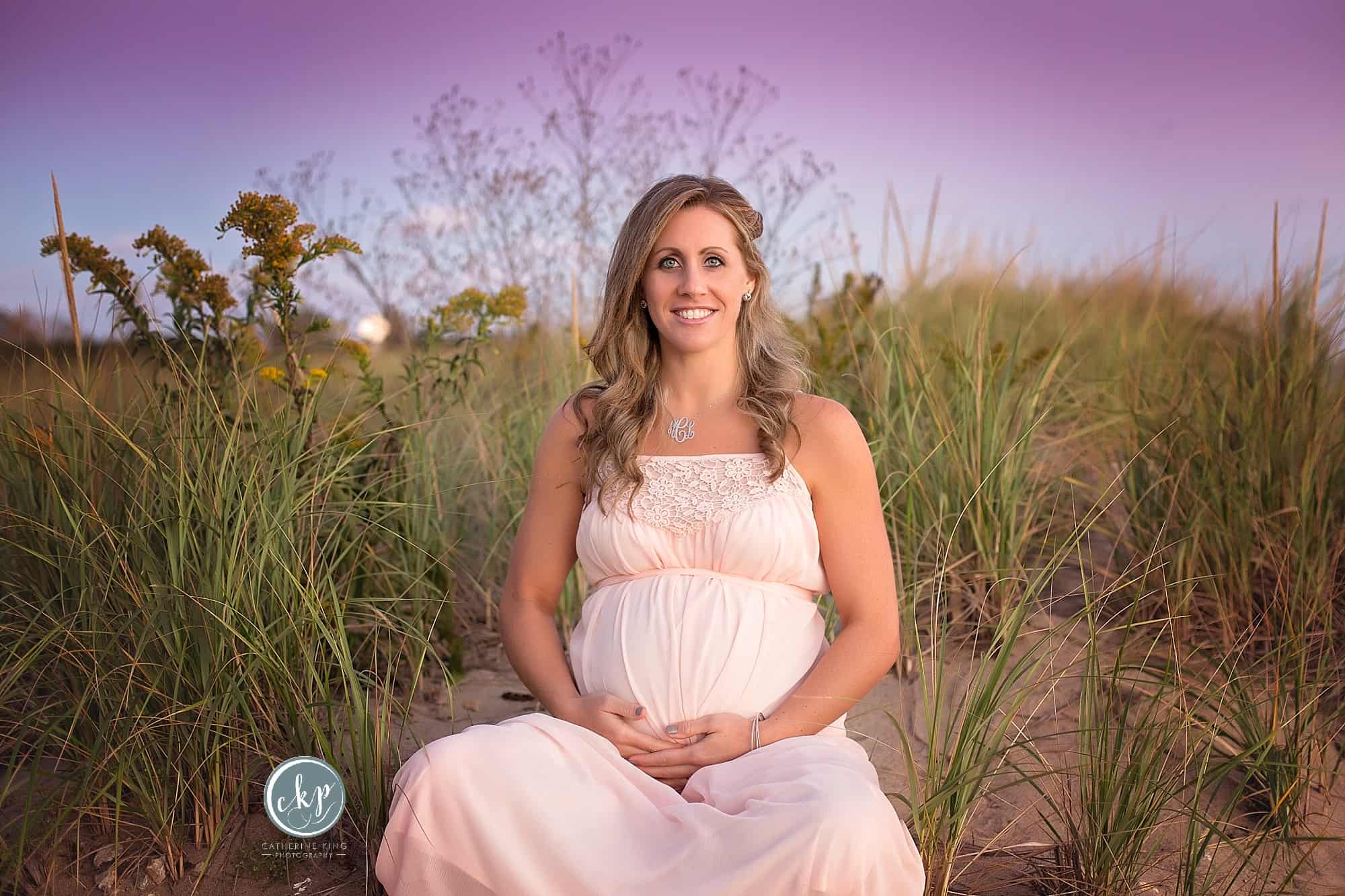 fine art maternity photgoraphy session on the ct shoreline beach with catherine king photography a ct maternity photographer
