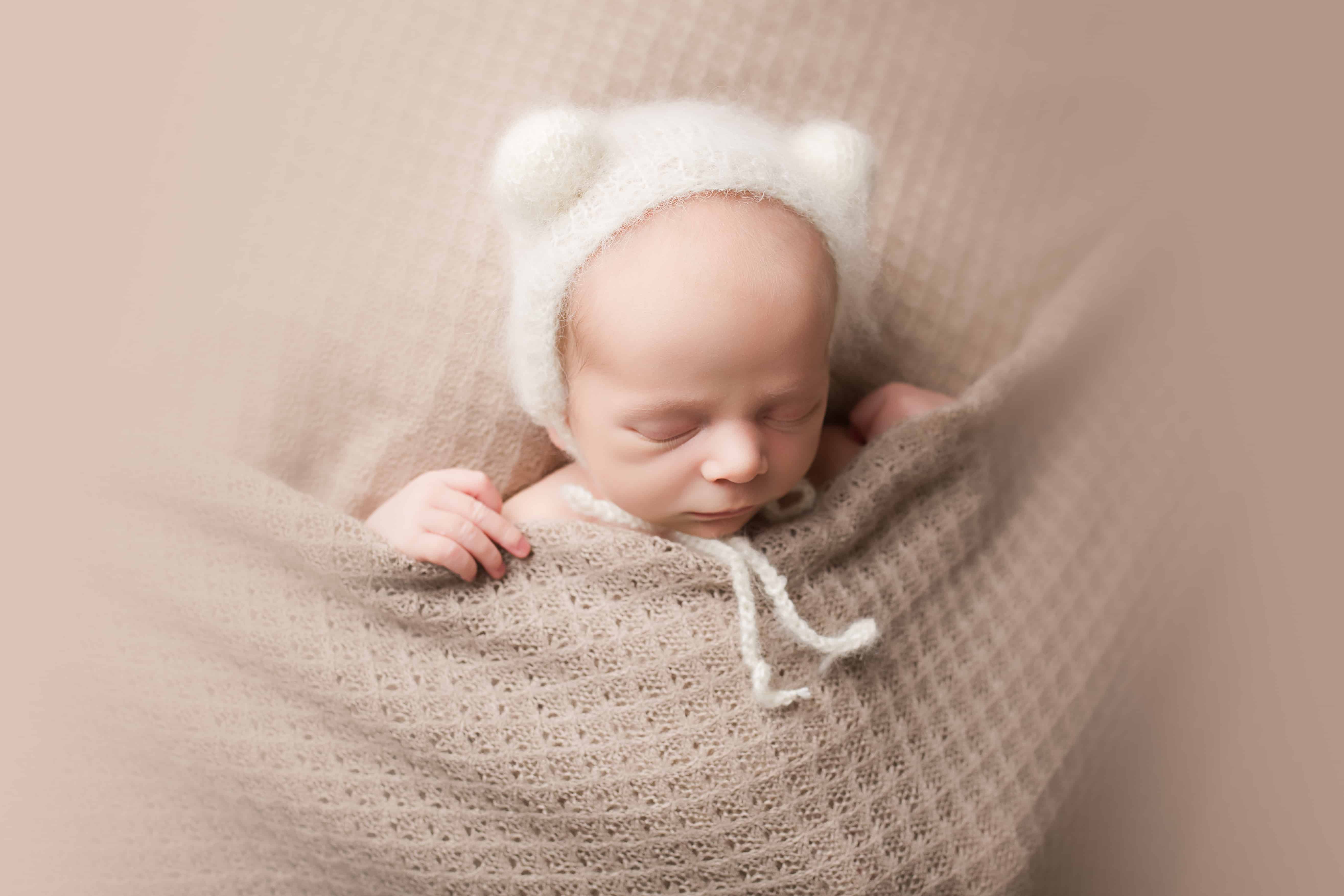 Baby Henry, ct newborn photography in madison ct