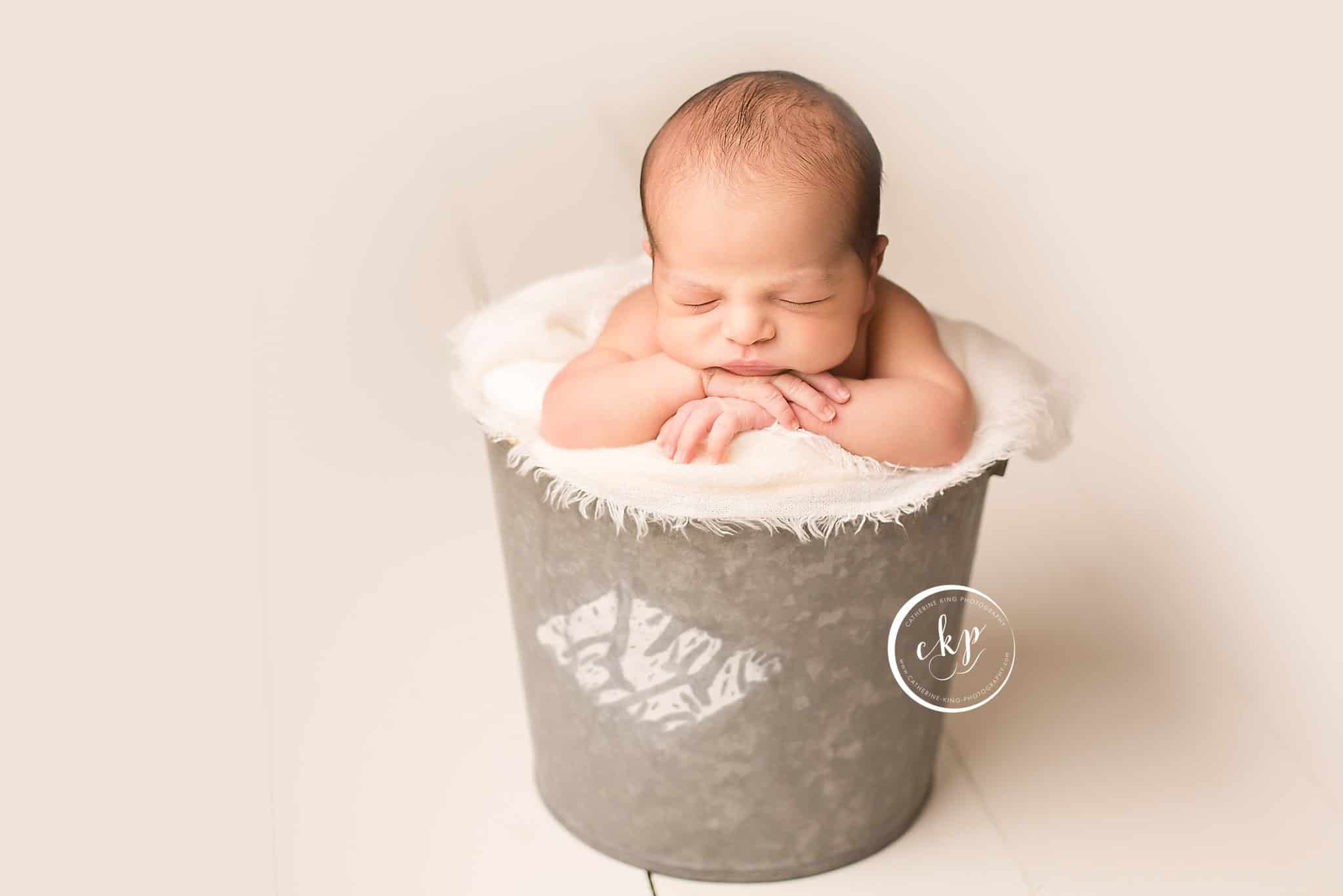 newborn mini photoshoot with liam ct newborn photography