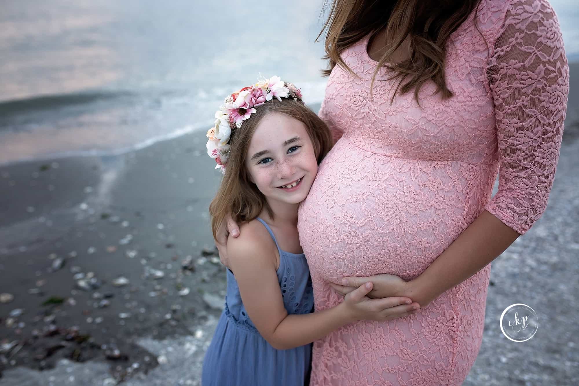 how to look fantastic in your photos | ct maternity photographer