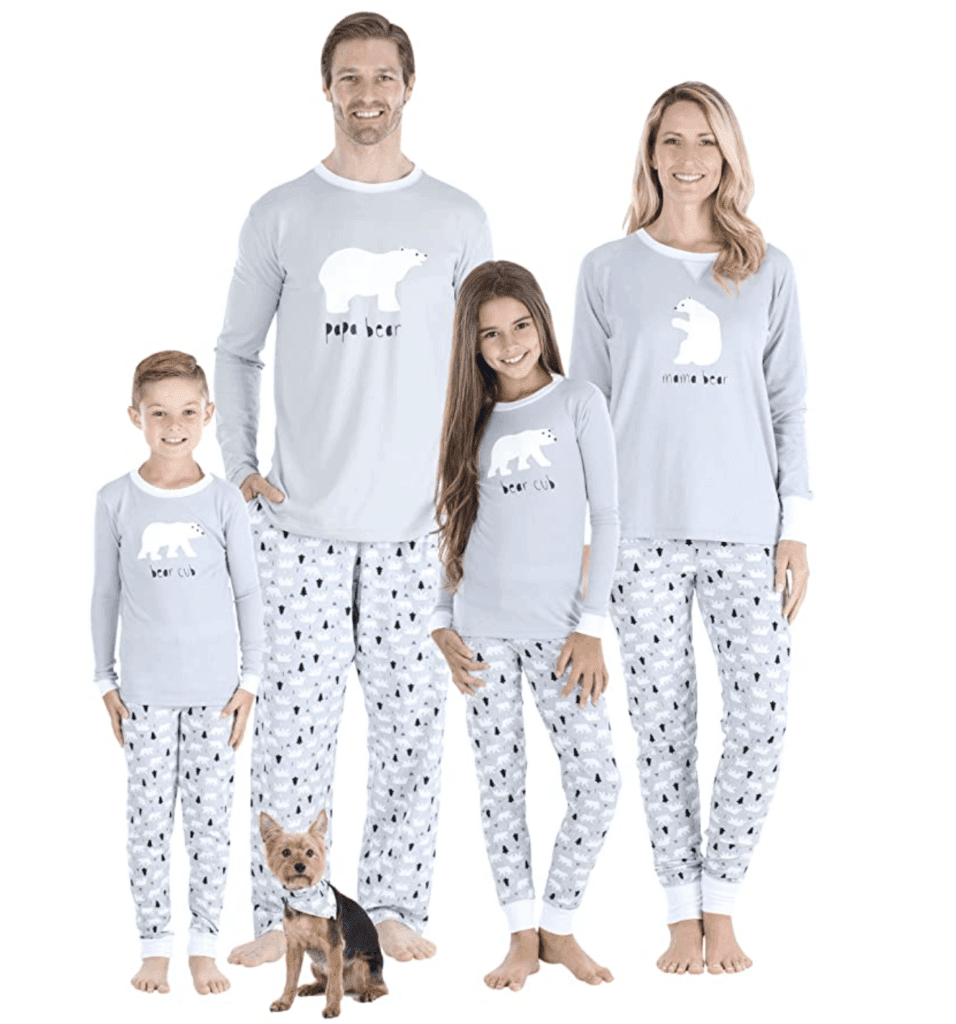 holiday pajamas for your Christmas card photos from amazon