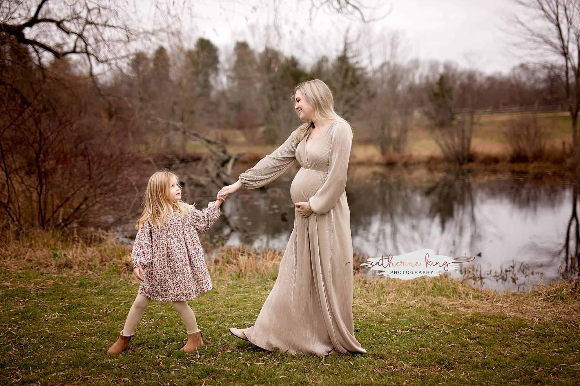 Quaker Hill CT Maternity Photographer - expecting baby number 3