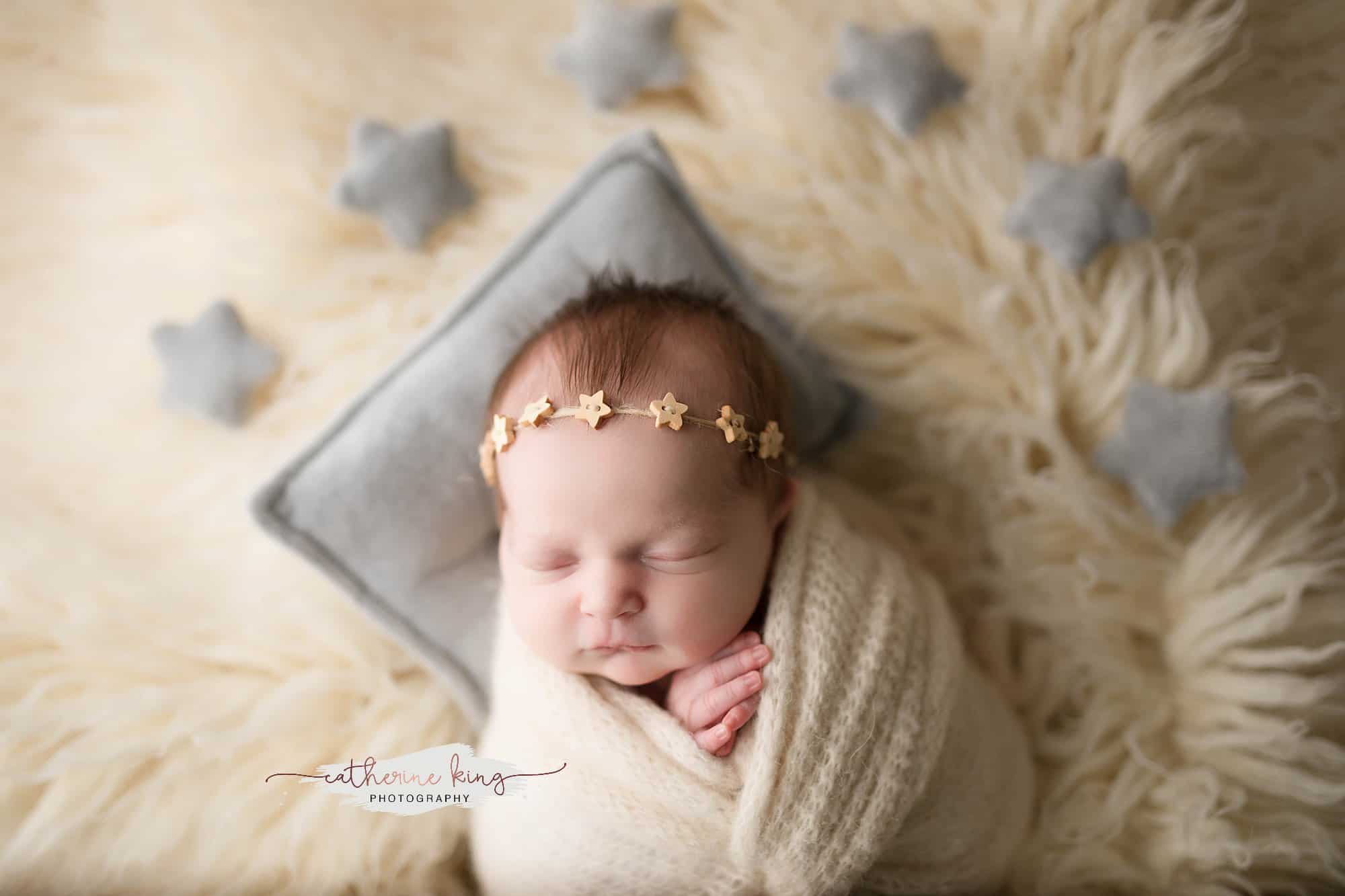 Newborn baby photography mini session | Madison CT newborn photographer
