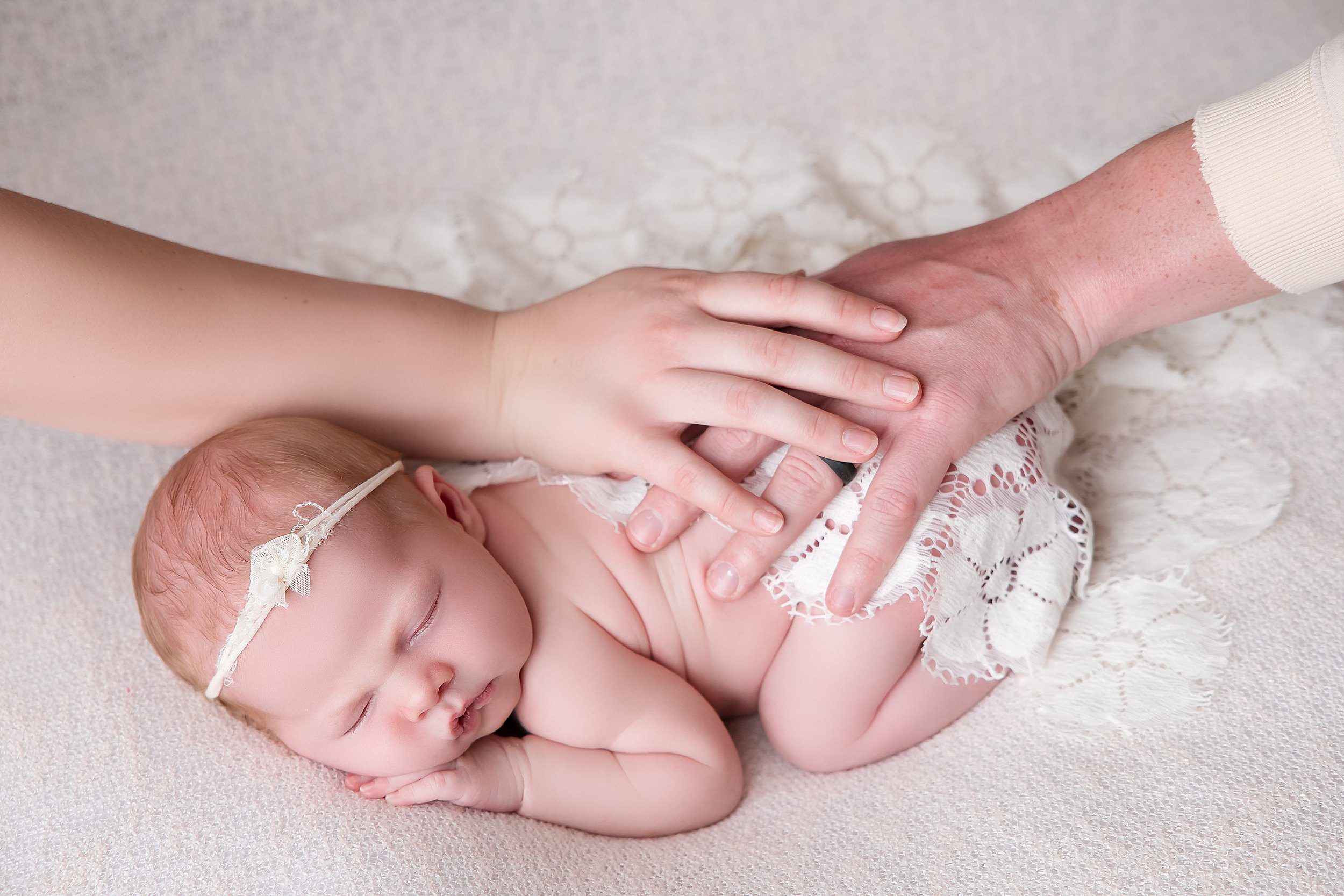 newborn photographer in madison ct