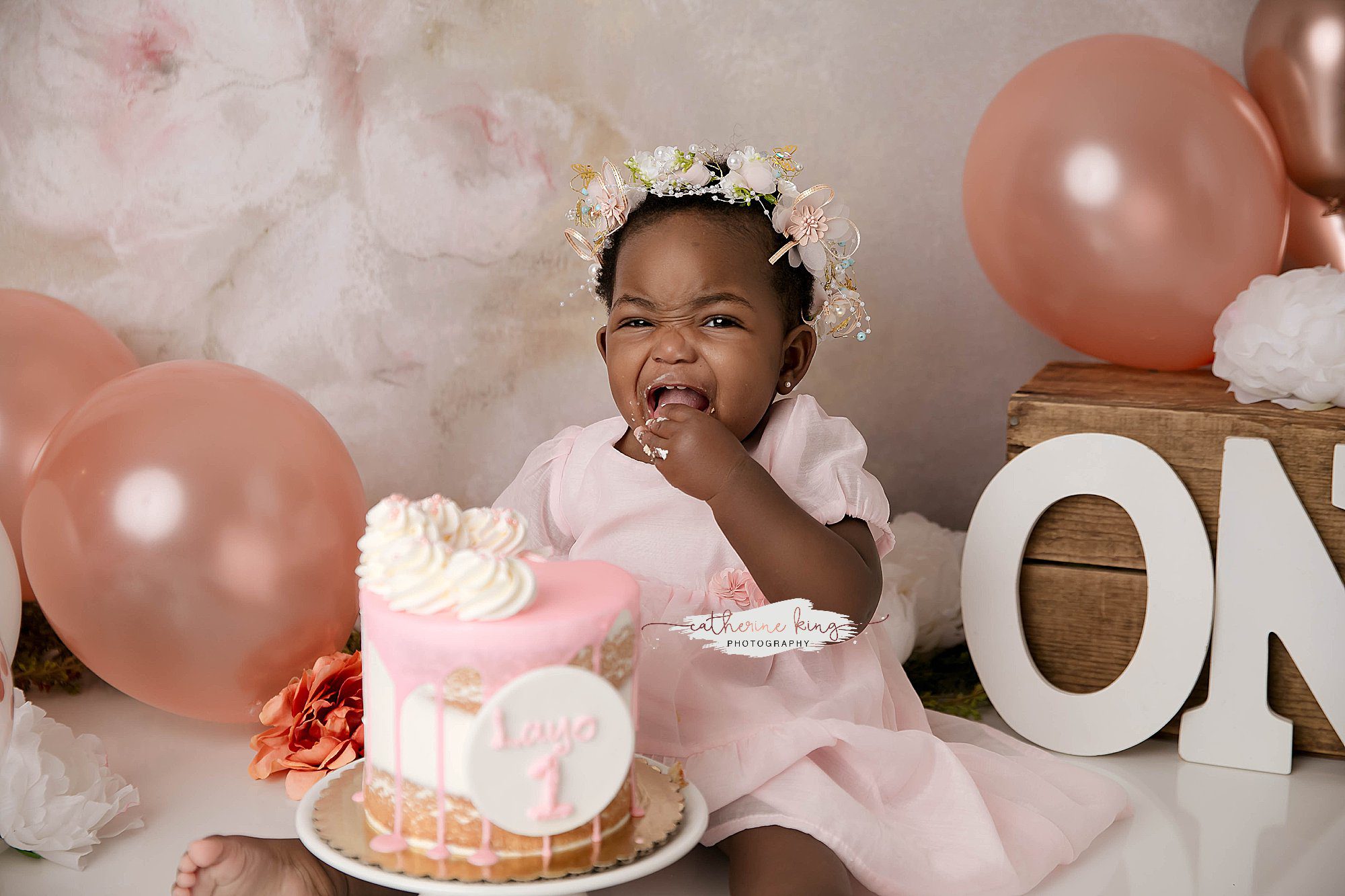 Celebrate Your Baby's First Birthday Milestone with Stunning Photography