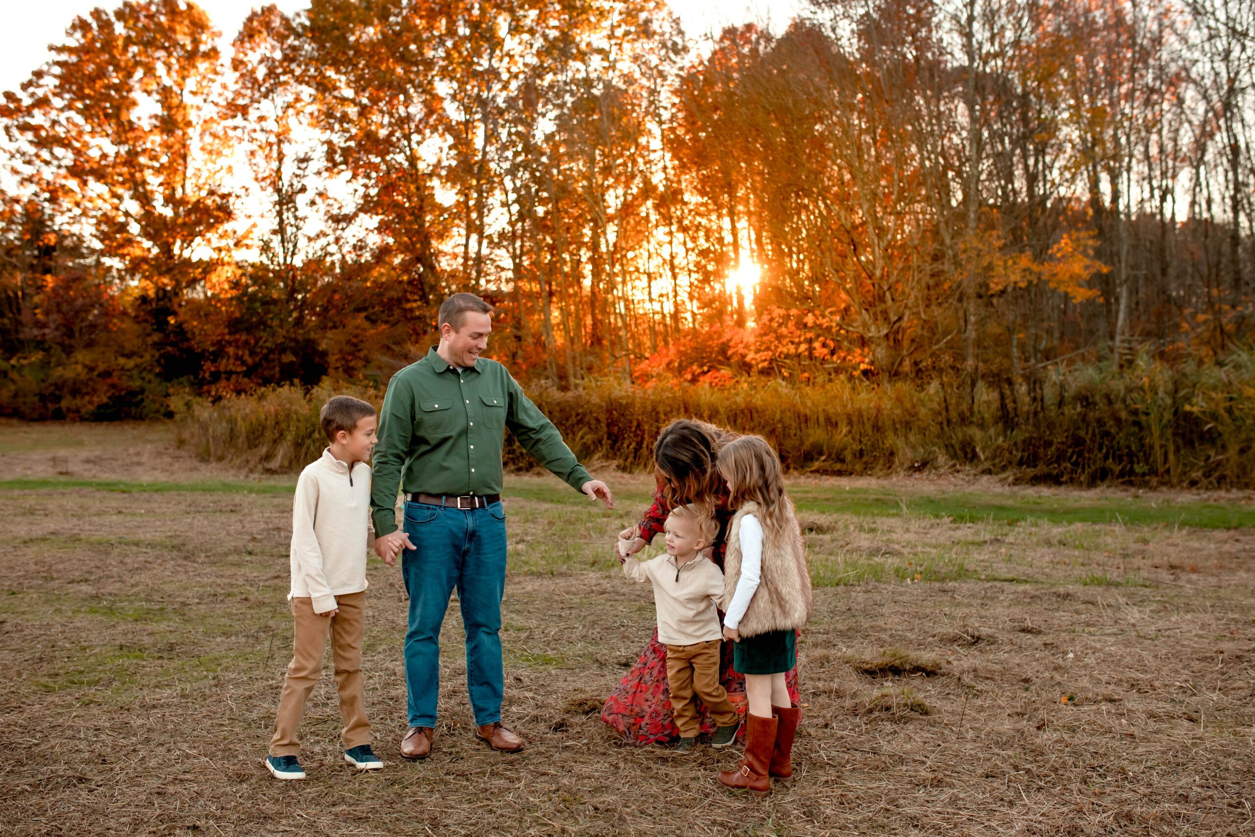 lifestyle family photographer in ct