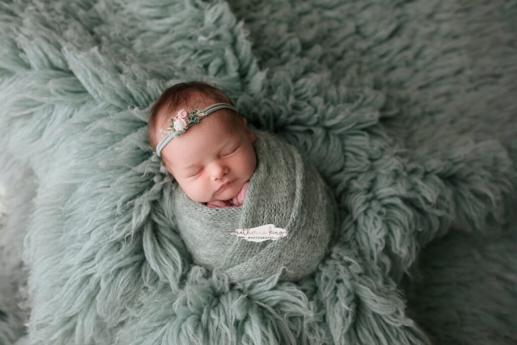 newborn posing in ct