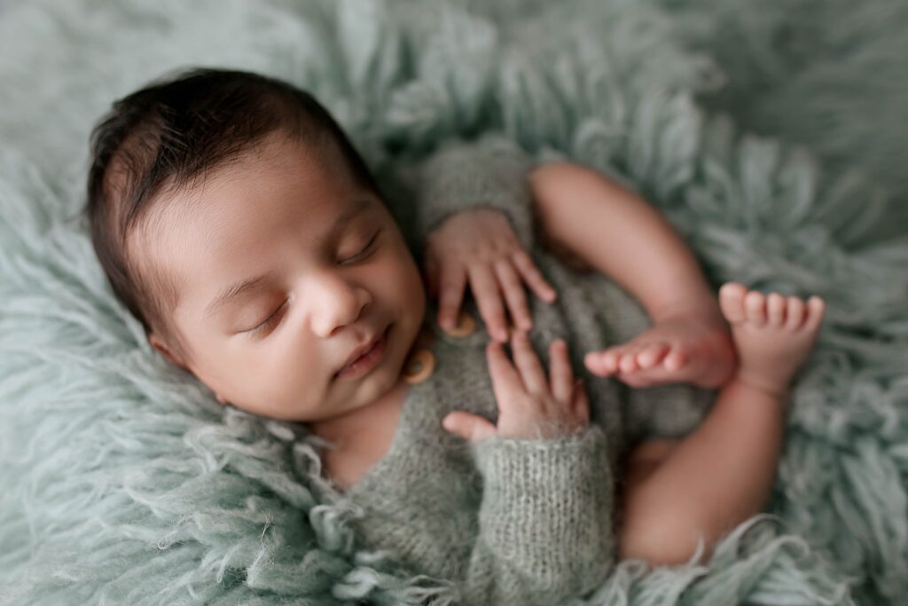 ct best newborn photographer