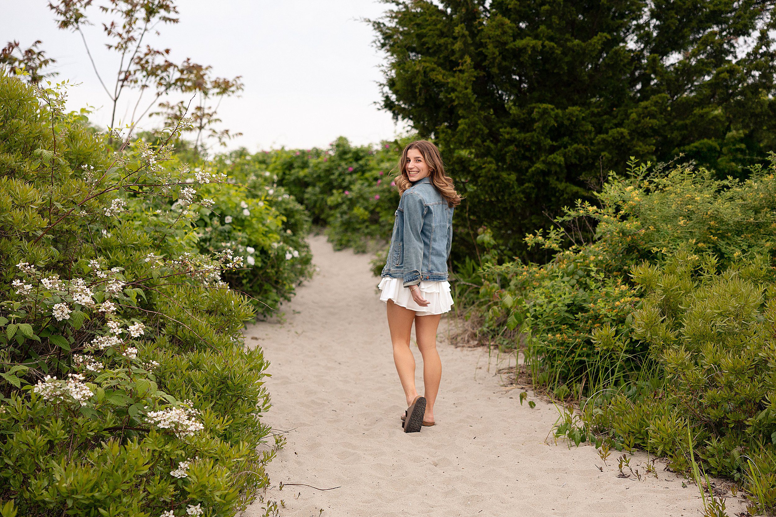 ct senior portrait photographer with studio in madison