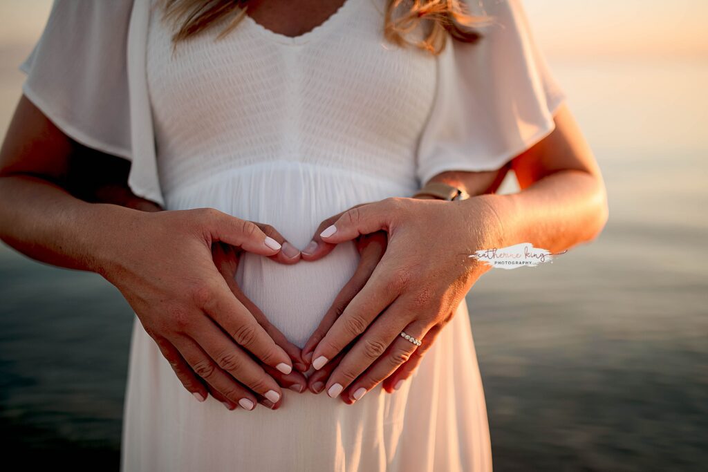 sunset maternity photos in madison ct